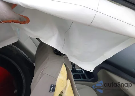 2018 Ford Escape Se z USA, uszkodzony, nr VIN 1FMCU9GD9JUC24100